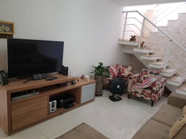 Casa para Venda em São José dos Campos - 4