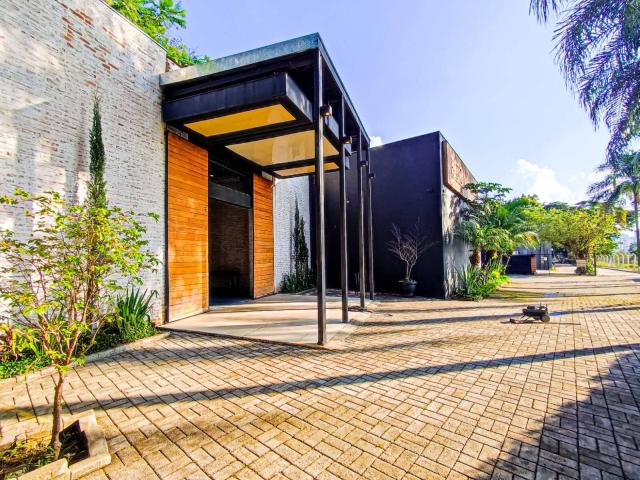 #PCL 101 - Ponto Comercial para Venda em São José dos Campos - SP - 1