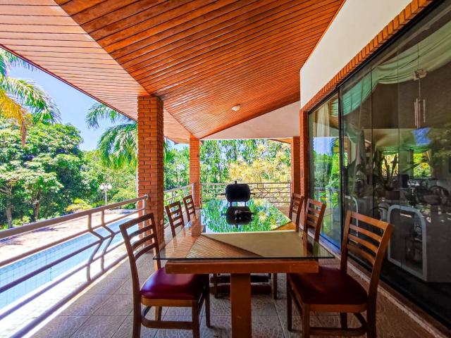 Casa para Venda em São José dos Campos - 4