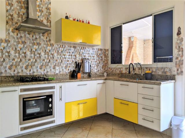 Casa para Venda em São José dos Campos - 3