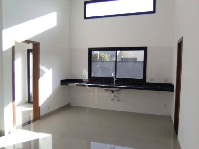 Casa para Venda em São José dos Campos - 4