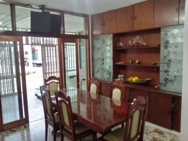 Casa para Venda em São José dos Campos - 5