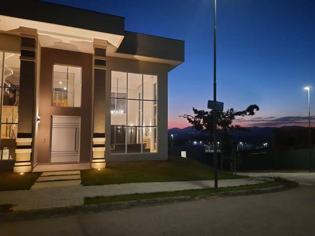 #CA0385 - Casa para Venda em São José dos Campos - SP - 2