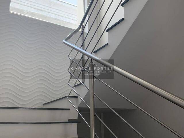 Casa para Venda em São José dos Campos - 5