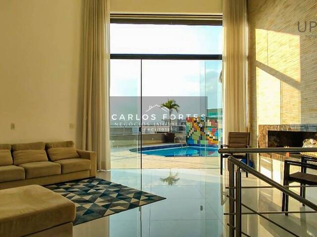 Casa para Venda em São José dos Campos - 4
