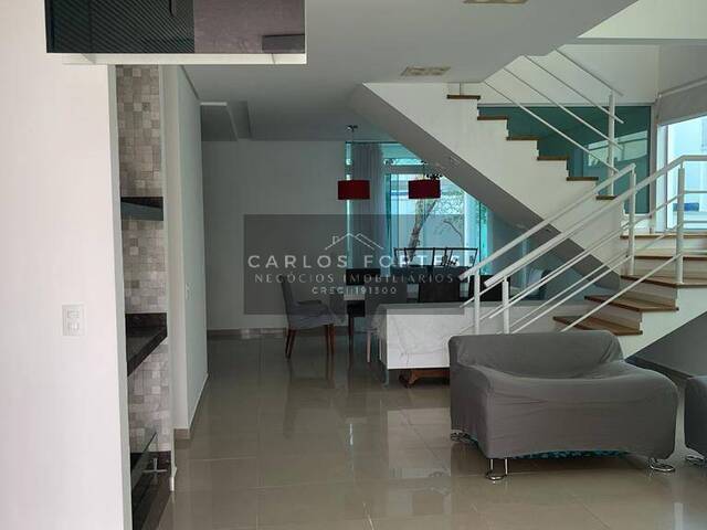 Casa para Venda em São José dos Campos - 5