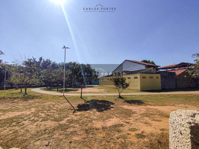 Terreno para Venda em São José dos Campos - 5