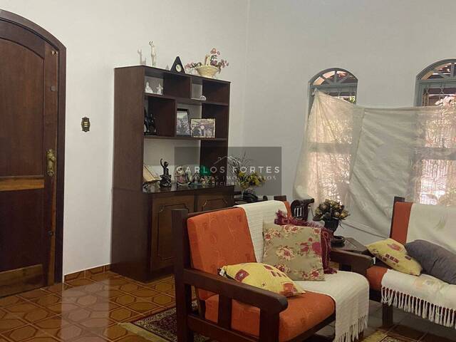 Casa para Venda em São José dos Campos - 5