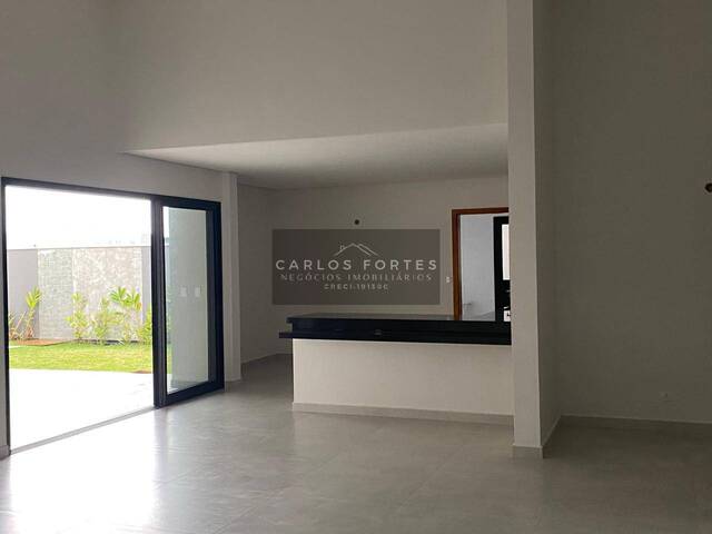 #CA0422 - Casa em condomínio para Venda em São José dos Campos - SP - 2
