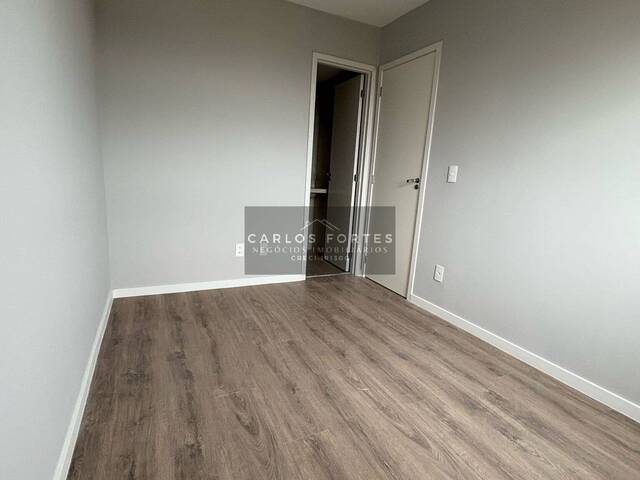 Apartamento para Venda em São José dos Campos - 4