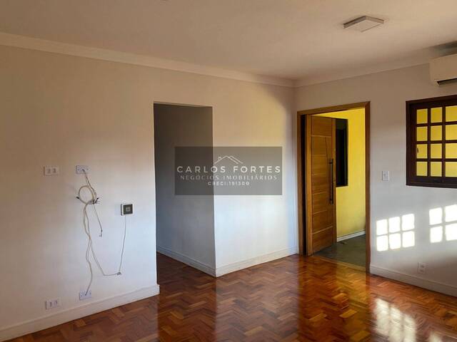 Casa para Locação em São José dos Campos - 5