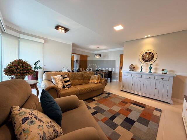 Apartamento para Venda em São José dos Campos - 4