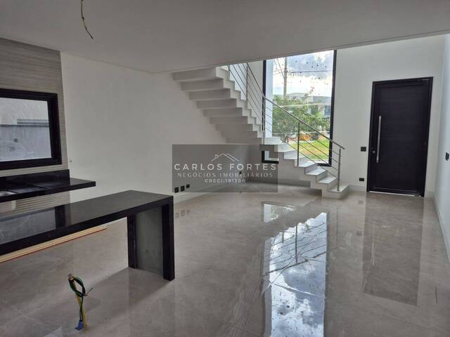 #CAV809 - Casa para Venda em São José dos Campos - SP - 2