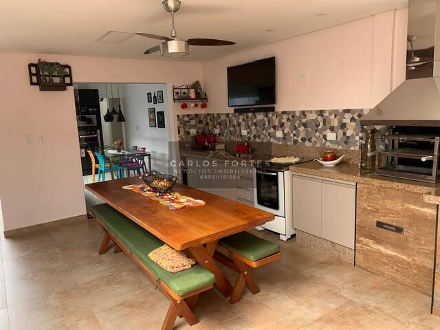 Casa para Venda em São José dos Campos - 4