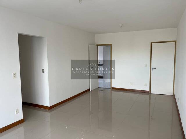 Apartamento para Venda em São José dos Campos - 3