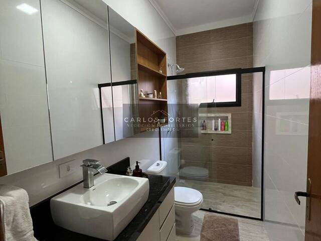 Casa em condomínio para Venda em Jacareí - 4
