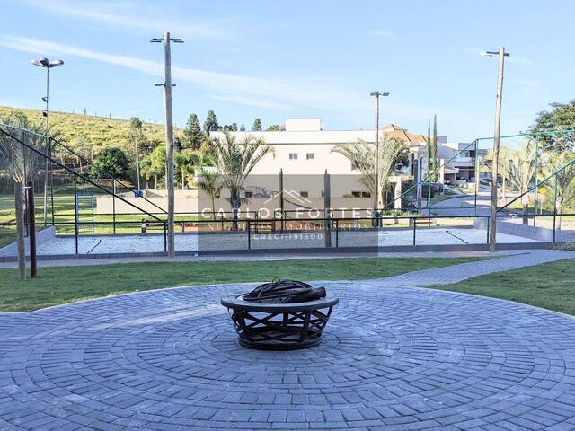 Casa para Venda em São José dos Campos - 5