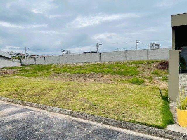 Terreno para Venda em São José dos Campos - 2