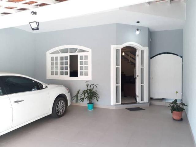 Casa para Venda em São José dos Campos - 2