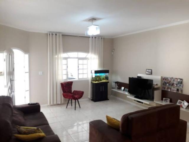 Casa para Venda em São José dos Campos - 4