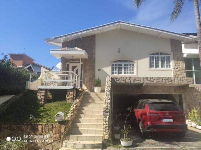 Casa para Venda em São José dos Campos - 3