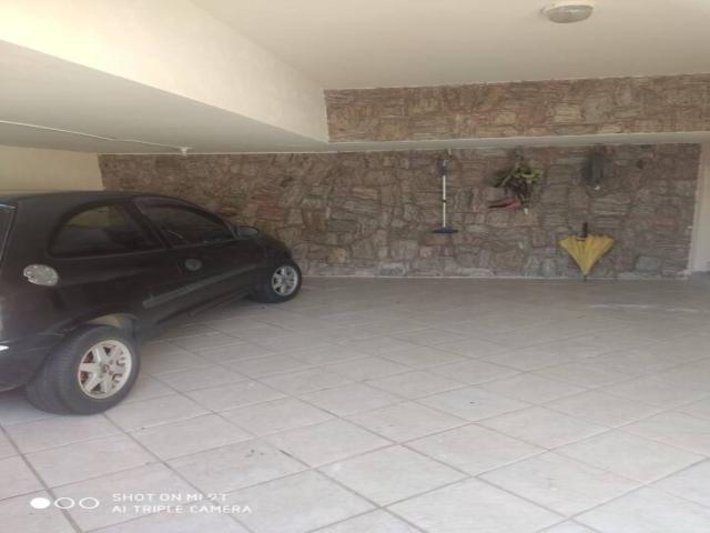 Casa para Venda em São José dos Campos - 4