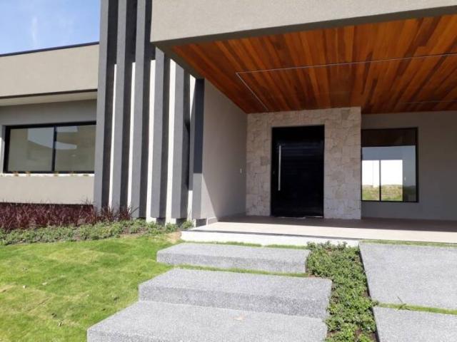 Casa para Venda em São José dos Campos - 3