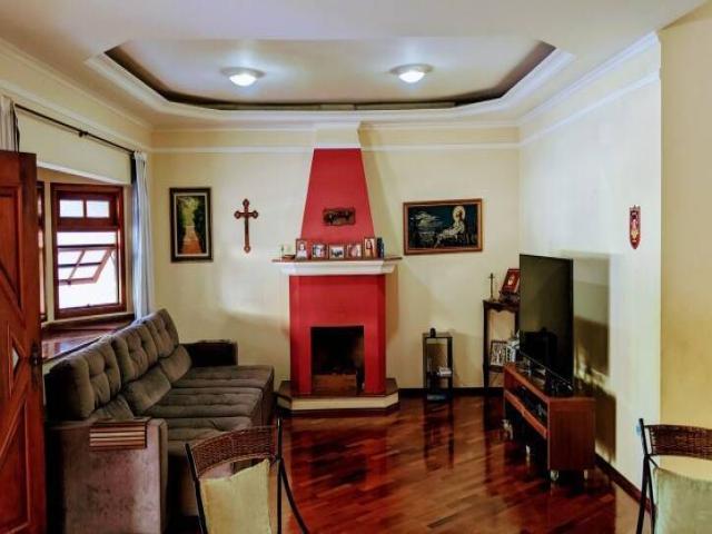 Casa para Venda em São José dos Campos - 3