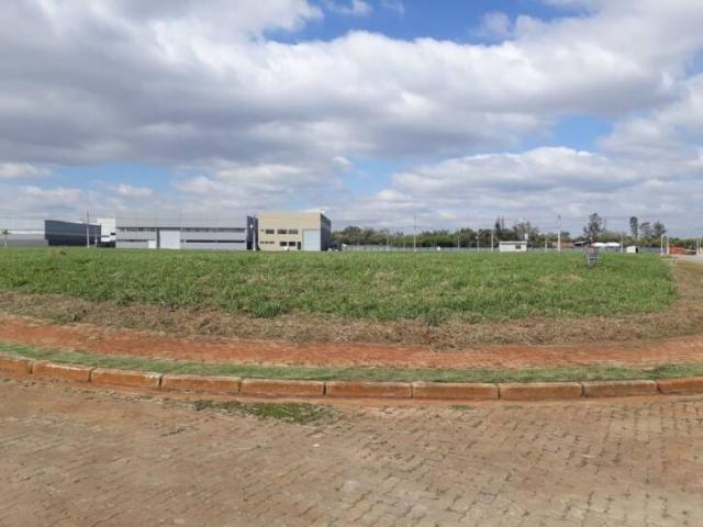 Terreno para Venda em Jacareí - 3