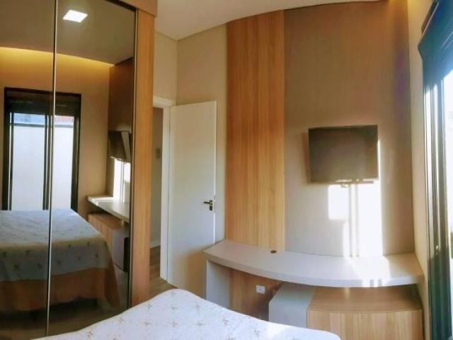 Casa para Venda em São José dos Campos - 3