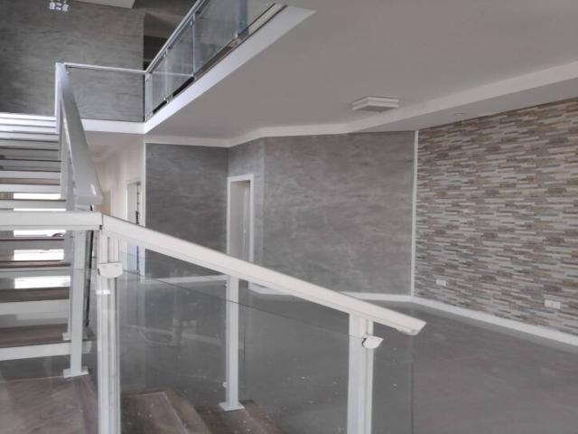 Casa para Venda em São José dos Campos - 4