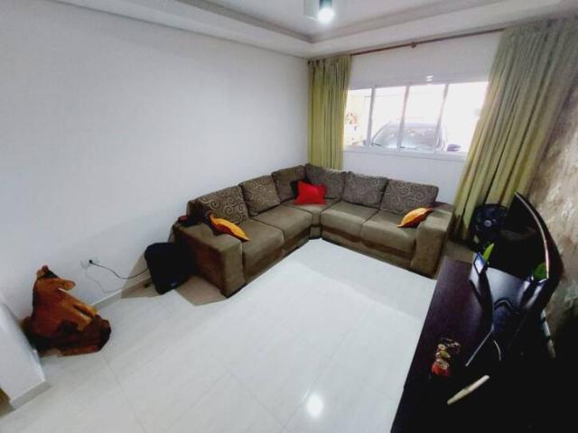 Casa para Venda em São José dos Campos - 4