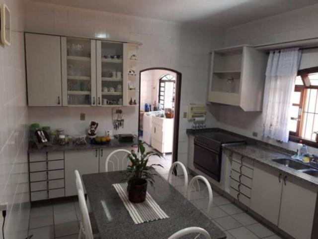 Casa para Venda em São José dos Campos - 5