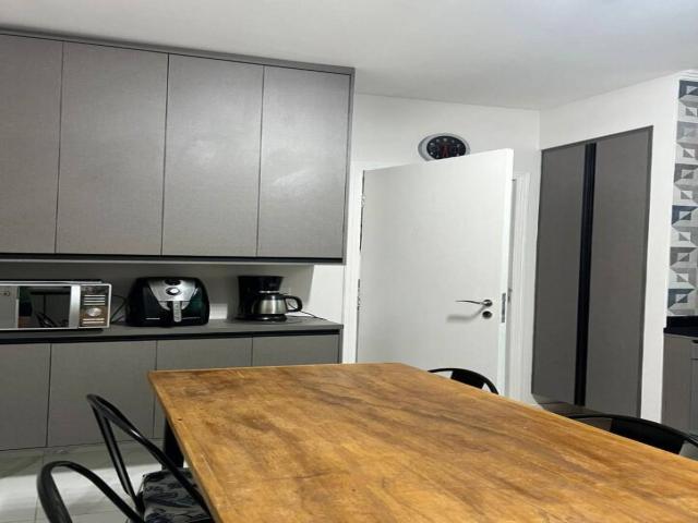 Casa para Venda em São José dos Campos - 4