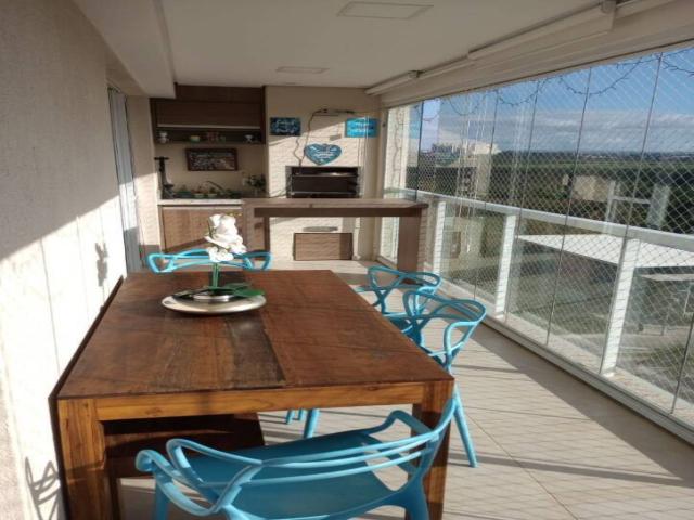 Apartamento para Venda em São José dos Campos - 2