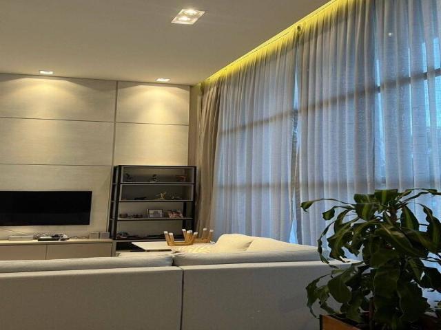 Casa para Venda em São José dos Campos - 4