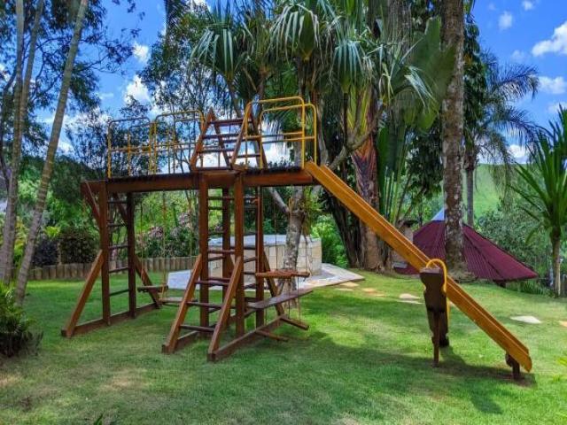 Casa para Venda em São José dos Campos - 4