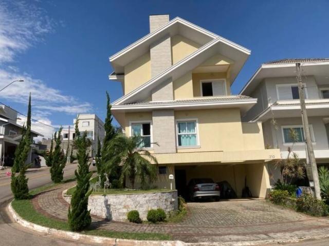 Casa para Venda em São José dos Campos - 3