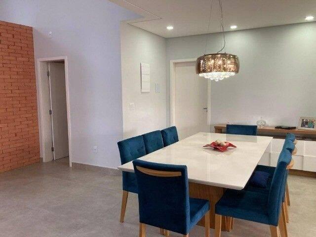 Casa para Venda em São José dos Campos - 2