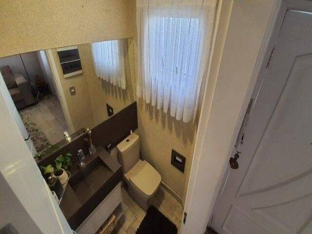 Casa para Venda em São José dos Campos - 5