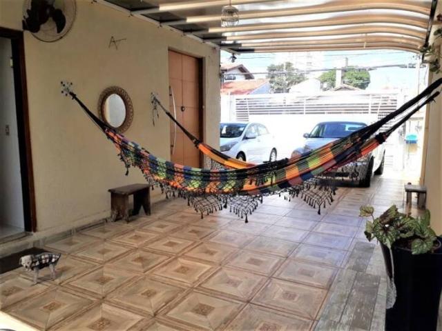 Casa para Venda em São José dos Campos - 2