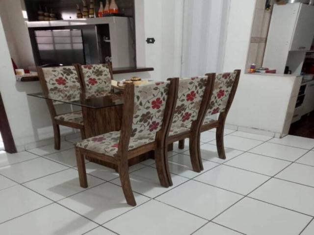 Casa para Venda em São José dos Campos - 4