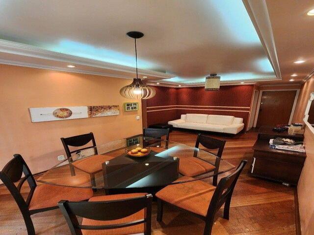 Apartamento para Venda em São José dos Campos - 2