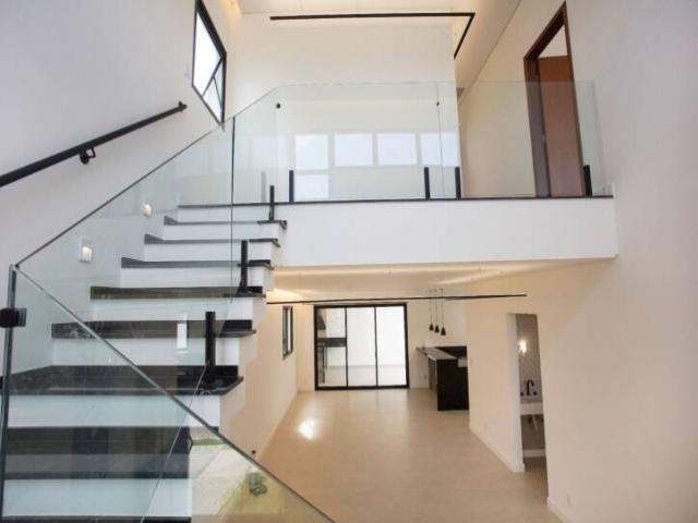 Casa para Venda em São José dos Campos - 4
