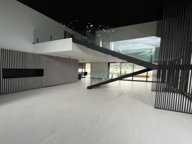 Casa para Venda em São José dos Campos - 4